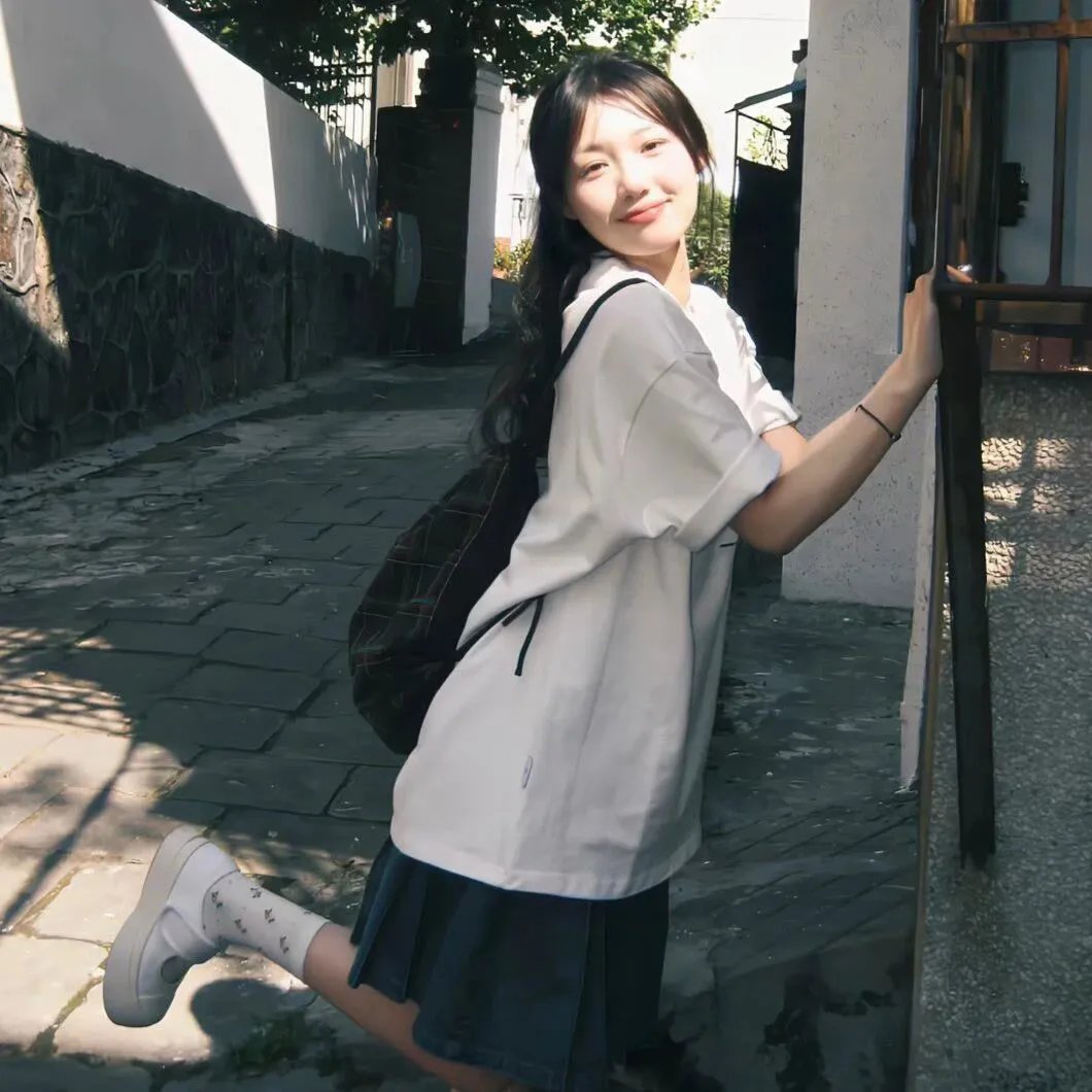 木马上的女人